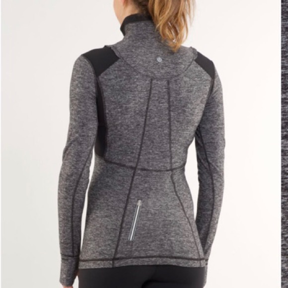 ❤️ Lululemon ‘Run Your Heart Out’ 1/4 Zip Jacket - Picture 3 of 10